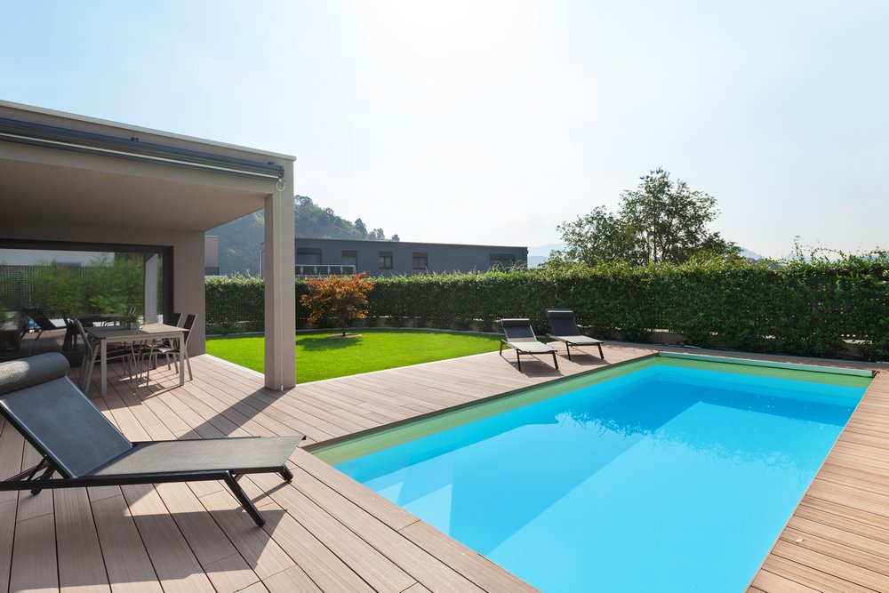 above-ground pool deck